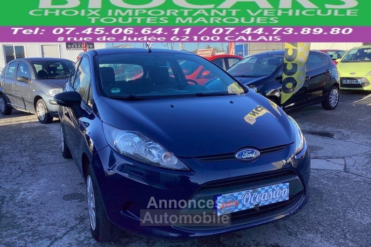 Ford Fiesta 1.2  Ambiente - <small></small> 4.450 € <small>TTC</small> - #1