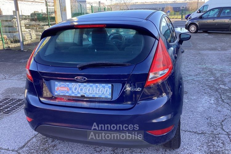 Ford Fiesta 1.2  Ambiente - <small></small> 4.450 € <small>TTC</small> - #6