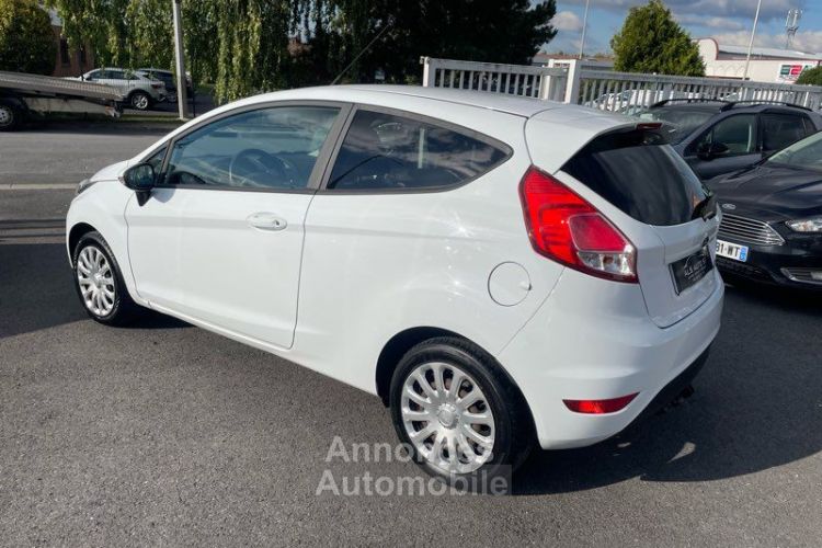 Ford Fiesta 1.2 ÉDITION 3 Portes - <small></small> 6.490 € <small>TTC</small> - #2