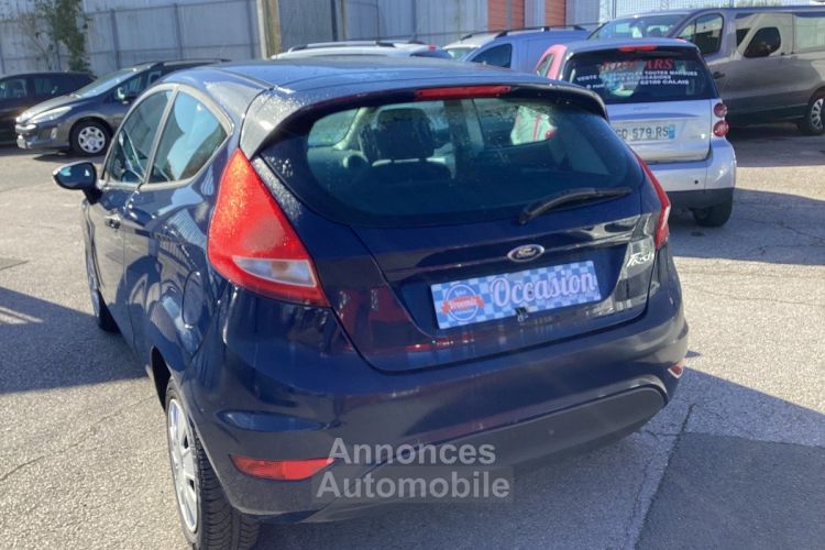 Ford Fiesta 1.25 Ambiente - <small></small> 4.950 € <small>TTC</small> - #6