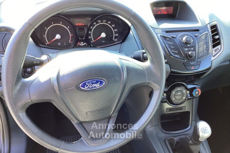 Ford Fiesta 1.25 Ambiente - <small></small> 4.950 € <small>TTC</small> - #14