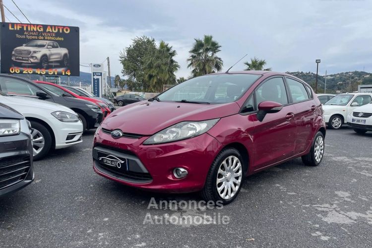 Ford Fiesta 1.25 i trend pack 60 ch 5 portes - <small></small> 4.990 € <small>TTC</small> - #1