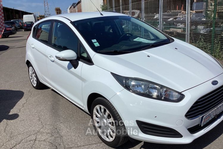 Ford Fiesta 1.25 Trendline - <small></small> 7.750 € <small>TTC</small> - #3