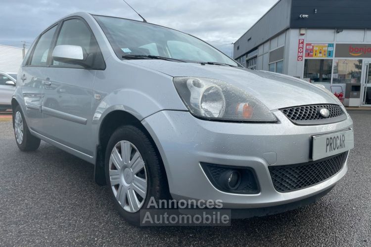 Ford Fiesta 1.25i 75 SENSO PLUS - <small></small> 3.490 € <small>TTC</small> - #2