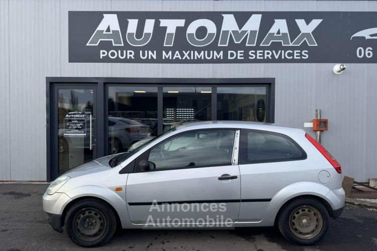 Ford Fiesta 1.3i 2002 BERLINE Ambiente PHASE 1 - <small></small> 2.990 € <small>TTC</small> - #6