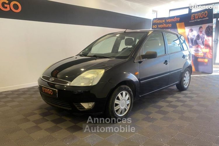 Ford Fiesta 1.4 80 GHIA - <small></small> 4.790 € <small>TTC</small> - #5