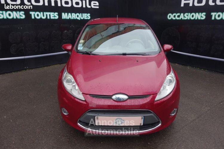 Ford Fiesta 1.4 TDCi 68 Ambiente - <small></small> 3.990 € <small>TTC</small> - #2