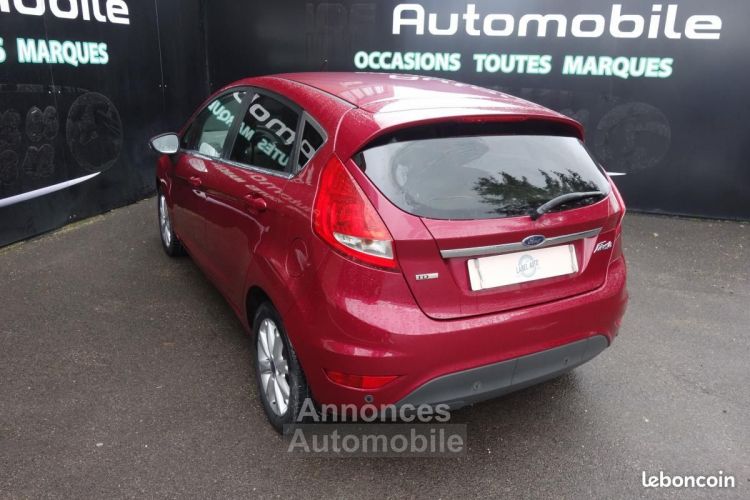 Ford Fiesta 1.4 TDCi 68 Ambiente - <small></small> 3.990 € <small>TTC</small> - #4