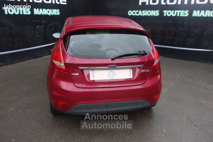 Ford Fiesta 1.4 TDCi 68 Ambiente - <small></small> 3.990 € <small>TTC</small> - #5