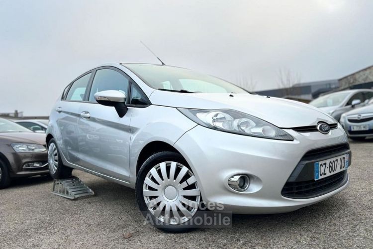 Ford Fiesta 1.4 TDCI 70CH FAP TREND PACK 5P - <small></small> 5.990 € <small>TTC</small> - #11