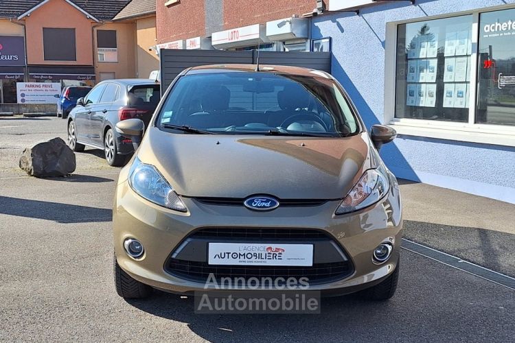 Ford Fiesta 1.4 TDCi 70cv Trend 5P 2ème main - <small></small> 5.990 € <small>TTC</small> - #2