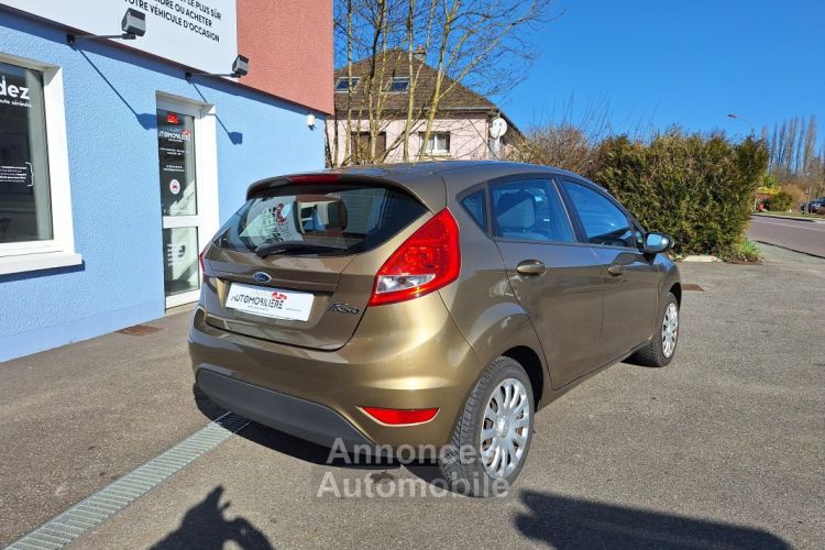 Ford Fiesta 1.4 TDCi 70cv Trend 5P 2ème main - <small></small> 5.990 € <small>TTC</small> - #7