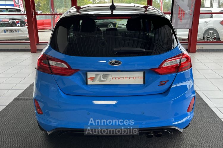 Ford Fiesta 1,5 200 EDITION PACK PERFORMANCE GPS CAMERA FULL LED REGULATEUR LIMITEUR CARPLAY PACK HIVER H - <small></small> 26.990 € <small>TTC</small> - #27