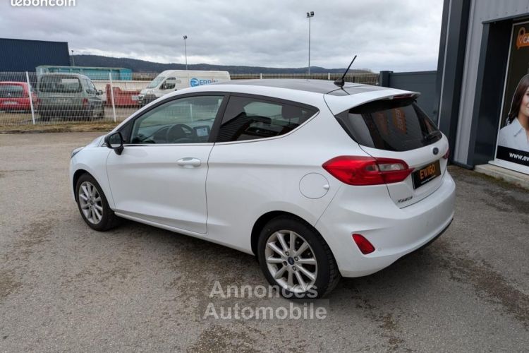 Ford Fiesta 1.5 TDCI 120ch TITANIUM START-STOP - <small></small> 9.490 € <small>TTC</small> - #8