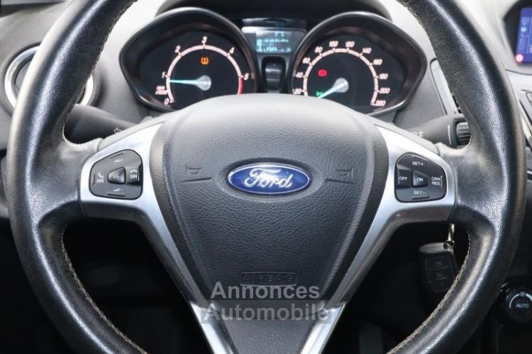 Ford Fiesta 1.5 TDCI 75 CH TITANIUM - <small></small> 8.989 € <small>TTC</small> - #19