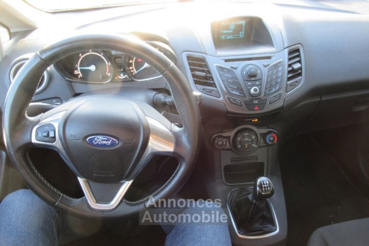 Ford Fiesta 1.5 TDCi 75 FAP Titanium - <small></small> 7.890 € <small>TTC</small> - #8