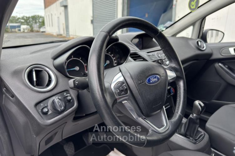 Ford Fiesta 1.5 TDCi 75cv Titanium - Garantie 12 mois - <small></small> 6.990 € <small>TTC</small> - #15