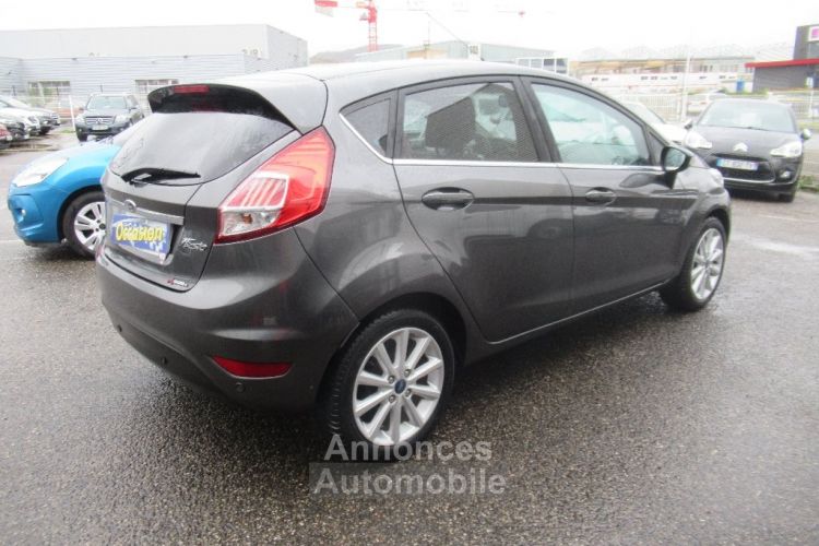 Ford Fiesta 1.5 TDCi 95 Titanium - <small></small> 7.490 € <small>TTC</small> - #4