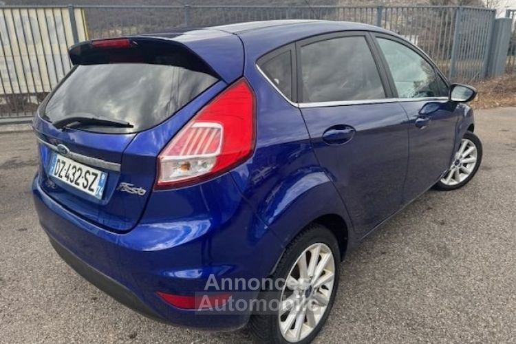 Ford Fiesta 1.5 TDCI 95CH FAP TITANIUM 5P - <small></small> 6.490 € <small>TTC</small> - #4