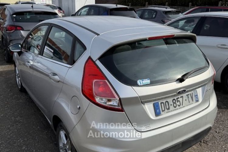 Ford Fiesta 1.5L TDCI 95CV TITANIUM - <small></small> 9.990 € <small>TTC</small> - #13