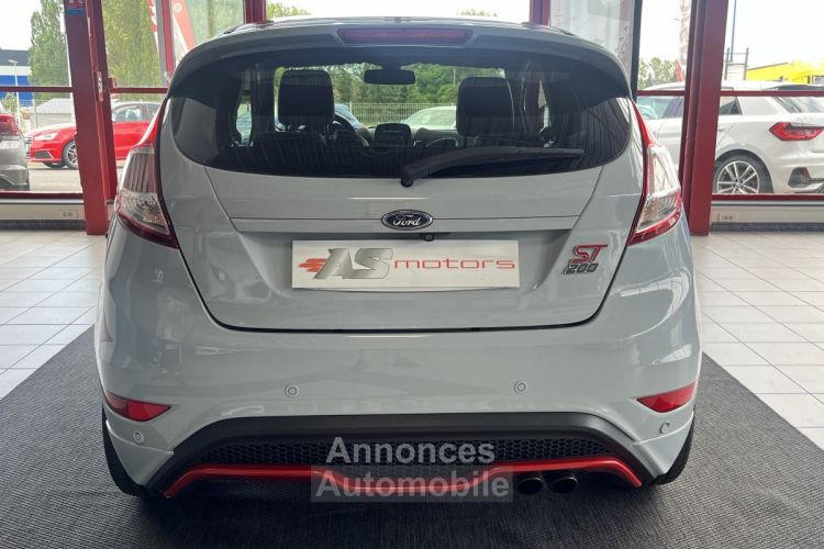 Ford Fiesta 1,6 200 EDITION LIMITED PACK PERFORMANCE GPS CAMERA HIFI SONY REGULATEUR KEYLESS RECARO PACK  - <small></small> 19.990 € <small>TTC</small> - #26