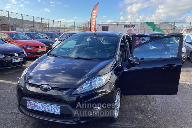 Ford Fiesta 1.6 TDCI - <small></small> 5.950 € <small>TTC</small> - #21