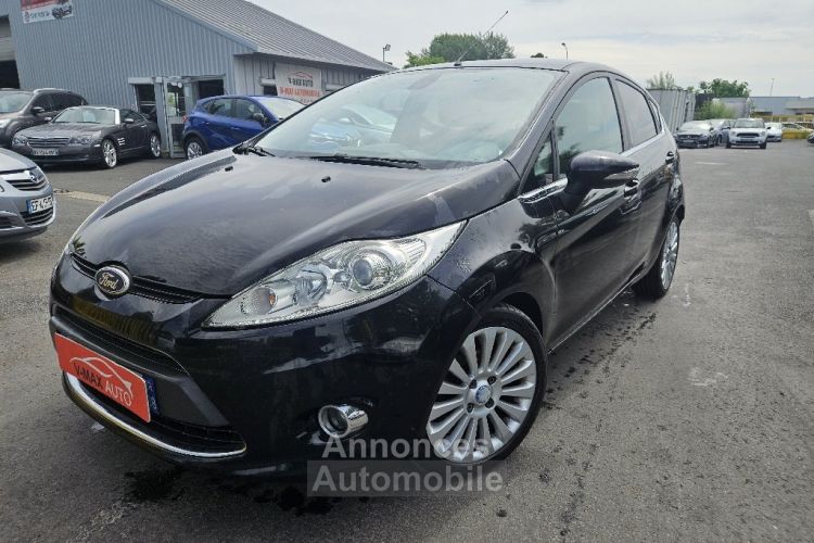 Ford Fiesta 1.6 TDCi 90 DPF Titanium - <small></small> 7.490 € <small>TTC</small> - #1