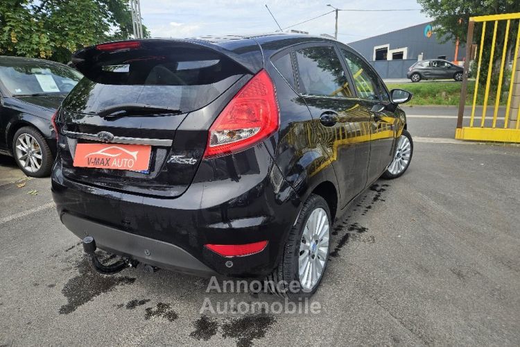 Ford Fiesta 1.6 TDCi 90 DPF Titanium - <small></small> 7.490 € <small>TTC</small> - #5