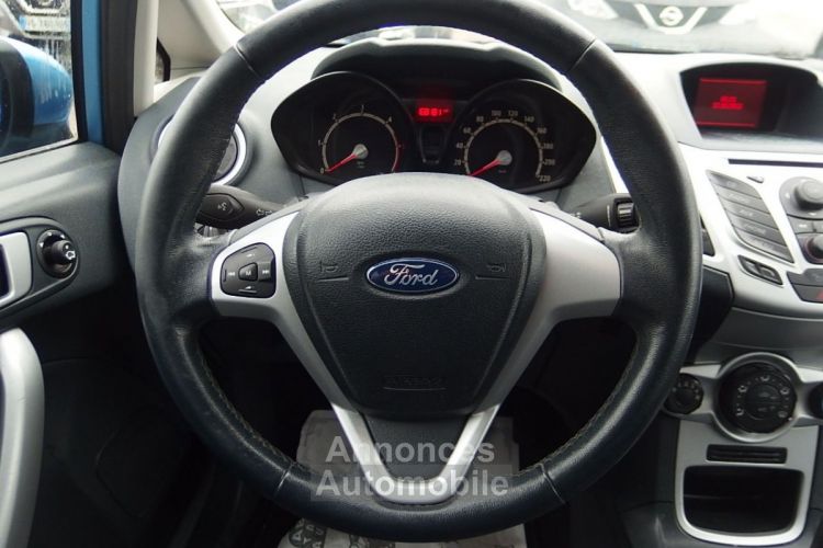 Ford Fiesta 1.6 TDCI 95CH FAP ECONETIC 5P - <small></small> 5.490 € <small>TTC</small> - #14
