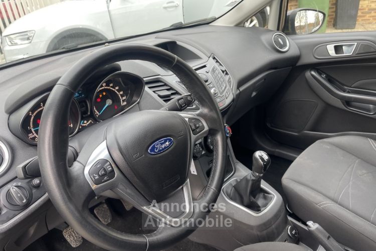 Ford Fiesta 1.6 TDCI 95CH FAP EDITION 5P - <small></small> 4.590 € <small>TTC</small> - #5