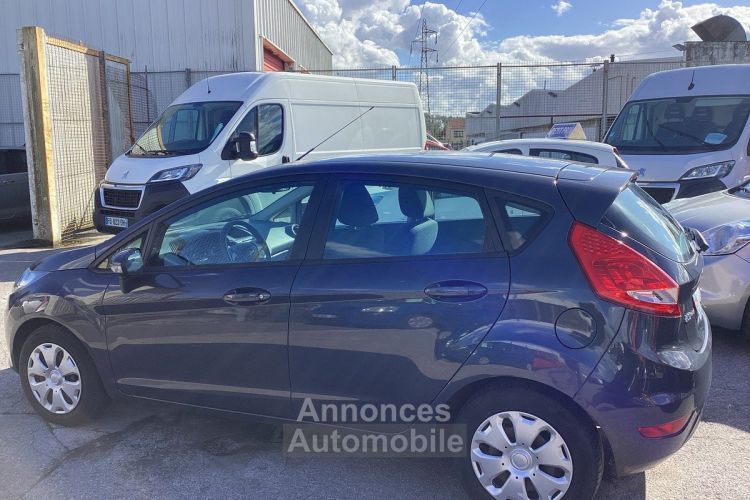 Ford Fiesta 1.6 TDCI ECONETIC - <small></small> 6.450 € <small>TTC</small> - #5