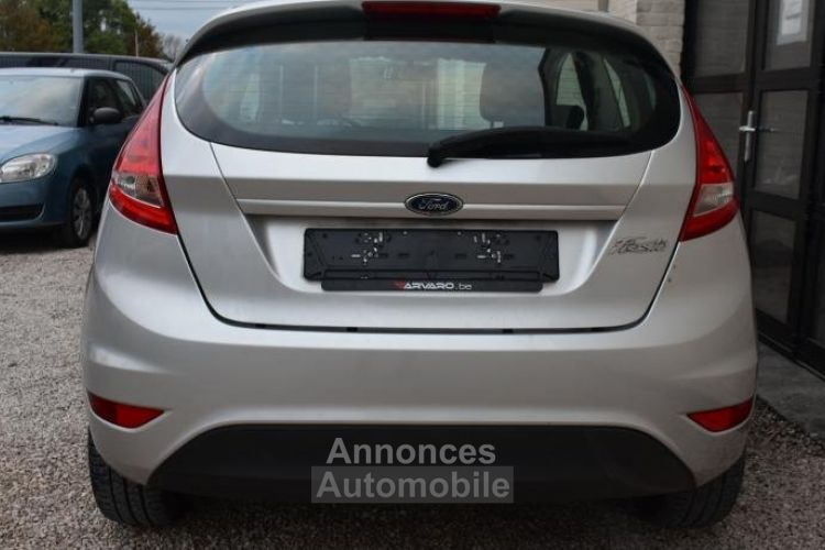 Ford Fiesta Fiësta 1.25i - <small></small> 5.490 € <small>TTC</small> - #7