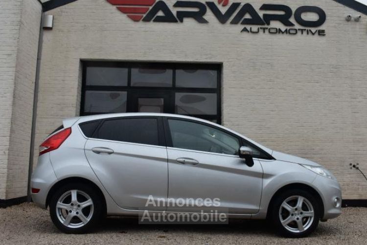 Ford Fiesta Fiësta 1.25i Titanium - <small></small> 6.500 € <small>TTC</small> - #1