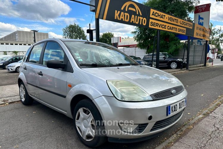 Ford Fiesta IV 1400 TDCI AMBIENTE 5P - <small></small> 2.995 € <small>TTC</small> - #2