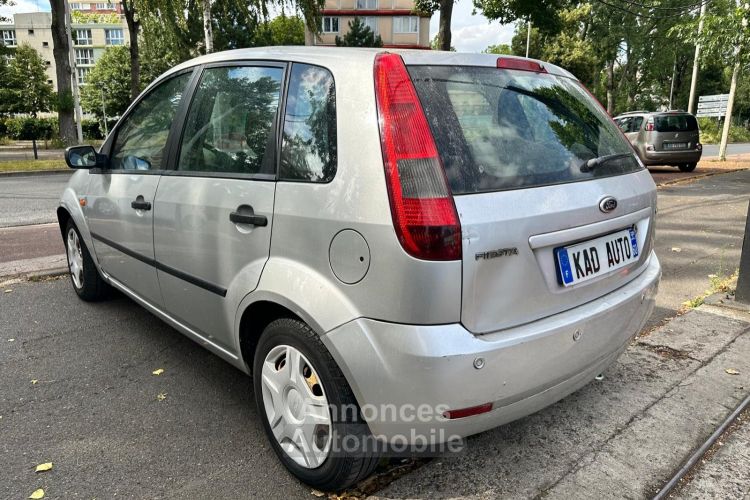 Ford Fiesta IV 1400 TDCI AMBIENTE 5P - <small></small> 2.995 € <small>TTC</small> - #4