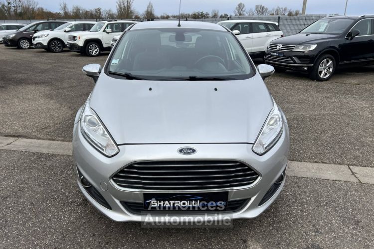 Ford Fiesta IV 1.5 TDCi 75ch 4cv 5Portes 5Places Régulateur ClimAuto - <small></small> 5.990 € <small>TTC</small> - #3