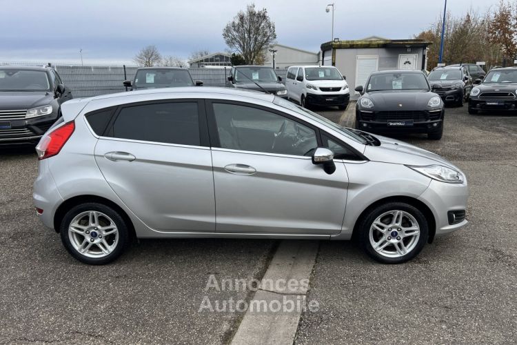 Ford Fiesta IV 1.5 TDCi 75ch 4cv 5Portes 5Places Régulateur ClimAuto - <small></small> 5.990 € <small>TTC</small> - #8