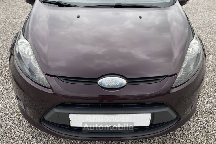 Ford Fiesta IV 1.6 TDCi 90ch DPF ECOnetic 5p - <small></small> 4.500 € <small>TTC</small> - #8