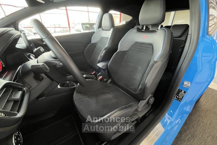 Ford Fiesta ST 1,5 200 EDITION LIMITED PACK PERF GPS CAMERA REGULATEUR HIFI B&O PACK HIVER FULL LED KEYLE - <small></small> 26.990 € <small>TTC</small> - #5