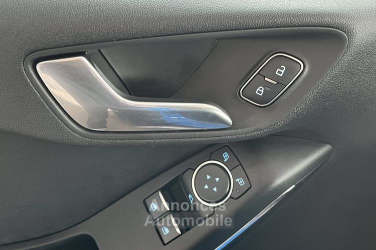 Ford Fiesta ST 1,5 200 EDITION LIMITED PACK PERF GPS CAMERA REGULATEUR HIFI B&O PACK HIVER FULL LED KEYLE - <small></small> 26.990 € <small>TTC</small> - #29