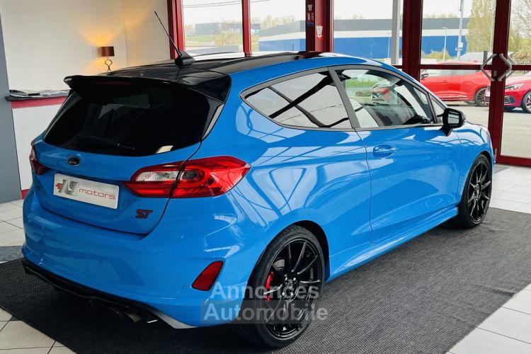 Ford Fiesta ST 1,5 200 EDITION PACK PERF GPS CAMERA REGULATEUR LIMITEUR HIFI B&O PACK HIVER FULL LED KEYL - <small></small> 25.990 € <small>TTC</small> - #2