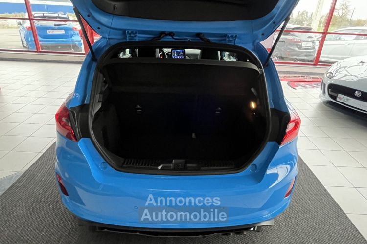 Ford Fiesta ST 1,5 200 EDITION PACK PERF GPS CAMERA REGULATEUR LIMITEUR HIFI B&O PACK HIVER FULL LED KEYL - <small></small> 25.990 € <small>TTC</small> - #16