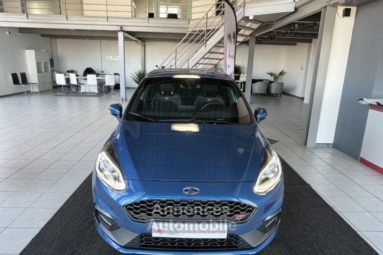 Ford Fiesta 1,5 200 GPS CAMERA REGULATEUR LIMITEUR APPLE CARPLAY BLUETOOTH HIFI B&O KEYLESS JANTES ALU - <small></small> 21.990 € <small>TTC</small> - #22