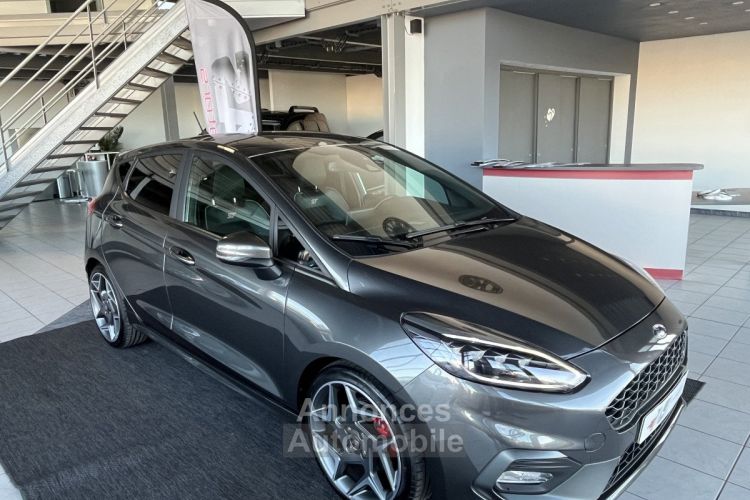 Ford Fiesta ST 1,5 200 PACK PERFORMANCE DIFFERENTIEL LAUNCH CONTROL GPS APPLE CARPLAY KEYLESS FULL LED PA - <small></small> 22.990 € <small>TTC</small> - #24