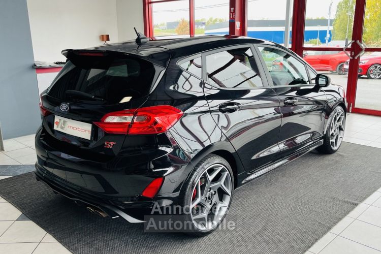 Ford Fiesta ST 1,5 200 PACK PERFORMANCE GPS CAMERA FEUX FULL LED HIFI B&O APPLE CAR PLAY PACK HIVER KEYLE - <small></small> 21.990 € <small>TTC</small> - #2