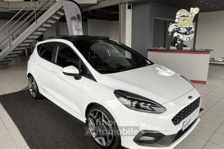 Ford Fiesta ST 1,5 200 PACK PERFORMANCE TOIT PANORAMIQUE GPS CAMERA KEYLESS APPLE CARPLAY FULL LED BLUETO - <small></small> 21.990 € <small>TTC</small> - #26