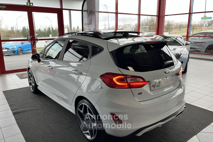 Ford Fiesta ST 1,5 200 PACK PERFORMANCE TOIT PANORAMIQUE GPS CAMERA KEYLESS APPLE CARPLAY FULL LED BLUETO - <small></small> 21.990 € <small>TTC</small> - #28