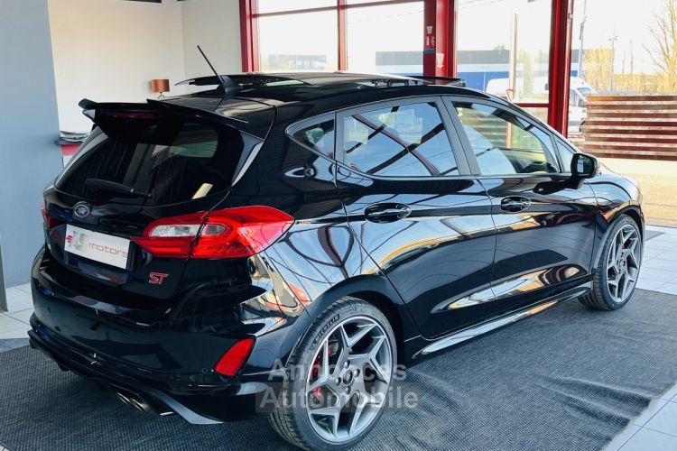 Ford Fiesta 1,5 200 TOIT PANORAMIQUE OUVRANT GPS CAMERA APPLE CARPLAY FULL LED BLUETOOTH HIFI B&O REGU - <small></small> 21.990 € <small>TTC</small> - #2