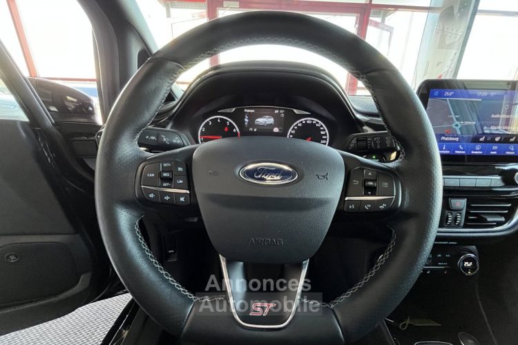 Ford Fiesta 1,5 200 TOIT PANORAMIQUE OUVRANT GPS CAMERA APPLE CARPLAY FULL LED BLUETOOTH HIFI B&O REGU - <small></small> 21.990 € <small>TTC</small> - #19