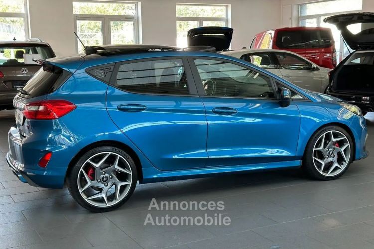 Ford Fiesta ST 1.5 EcoBoost 200 PACK PERFORMANCE TOIT OUVRANT LED CAMERA BO 1ère main Garantie - <small></small> 23.990 € <small>TTC</small> - #5